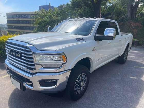 RAM 3500 6.7 I6 TURBO DIESEL LIMITED LONGHORN CD 4X4  AUTOMÁTICO